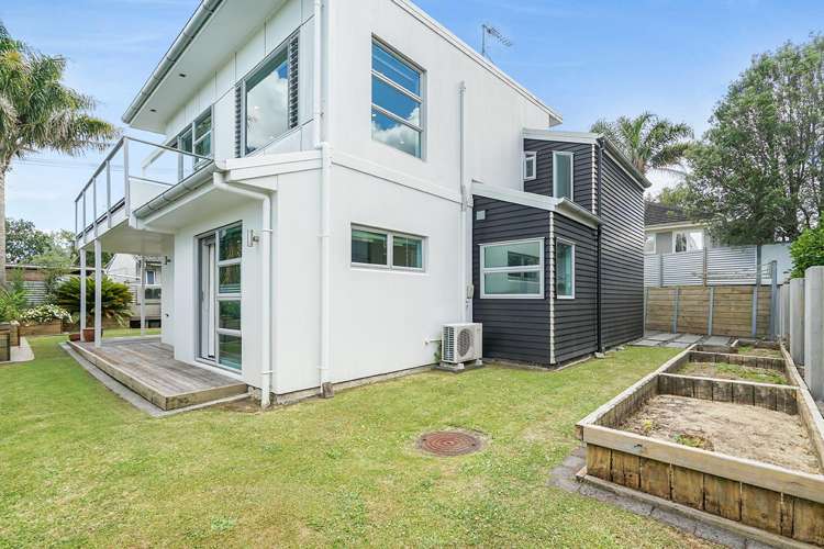 87a Grey Street Hamilton East_19