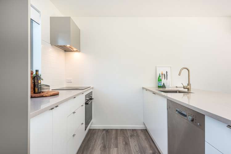 8/51 Hills Road Edgeware_7