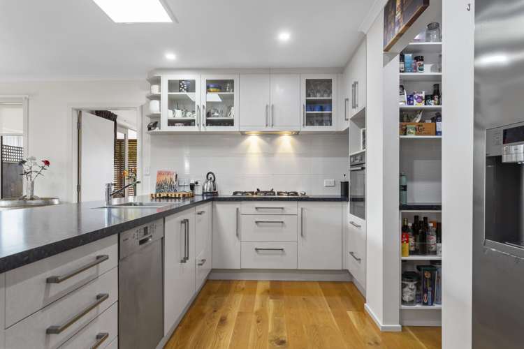 4/7 Wineberry Avenue Amberley_4