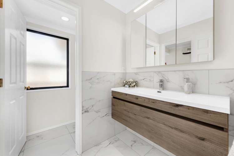 6 Mullagh Place East Tamaki Heights_30