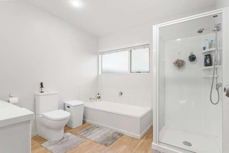 90 Tauranga Place Orewa_11