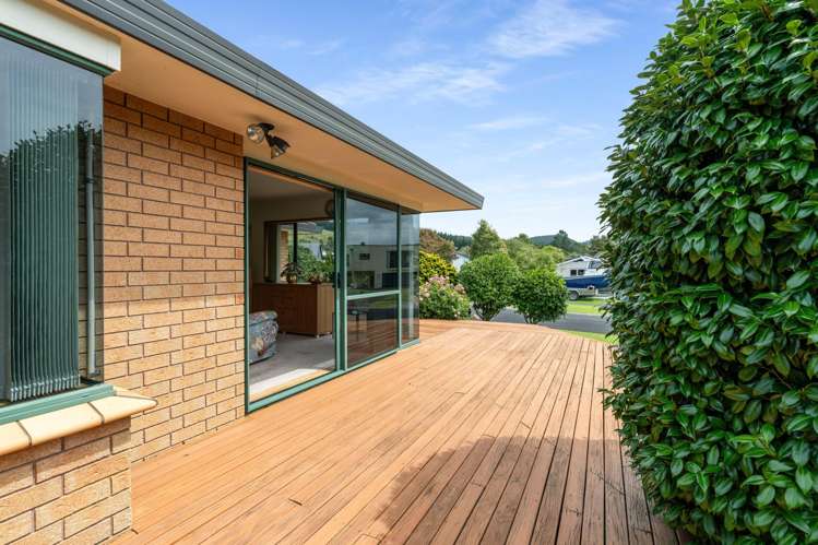 109 Everitt Crescent Whangamatā_6