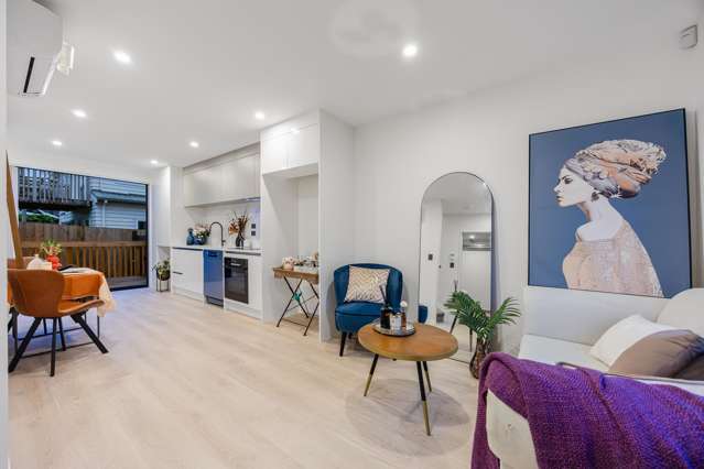 25D Oteha Valley Road Northcross_3