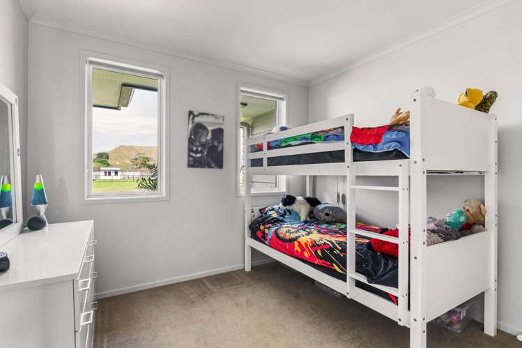 33 Hamilton Drive Wainui_15