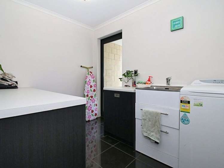 132 Oreti Road Otatara_4