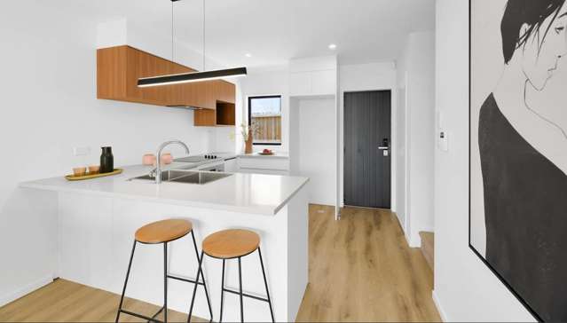 5/9 Flanshaw Road Te Atatu South_2