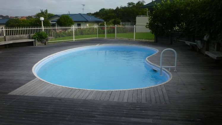 894 Whangaparaoa Road Manly_1