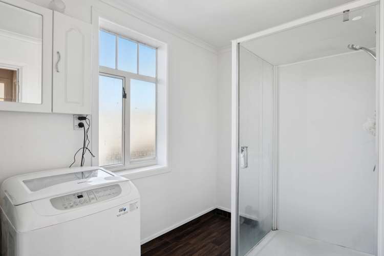 8 Ragan Lane Wanaka_7