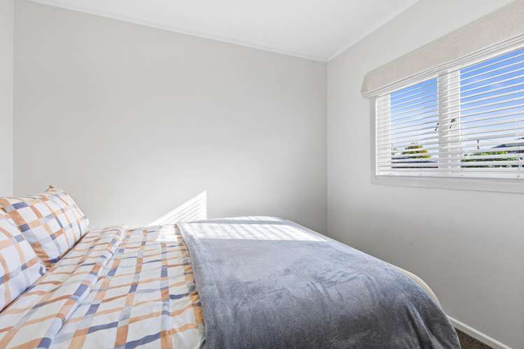 1/26 Queen Street Papakura_12