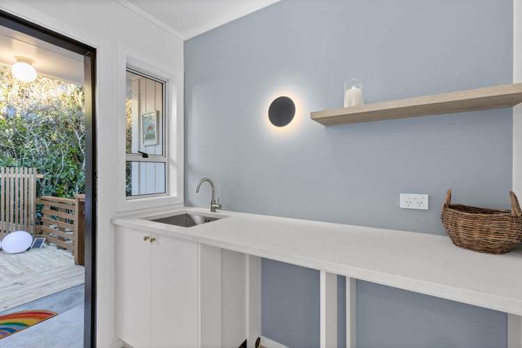 21B Colchester Crescent Newlands_9
