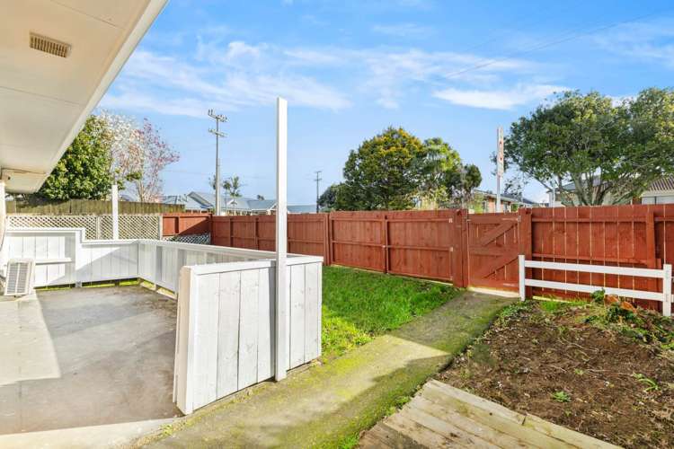 2/41 Russell Road Manurewa_19