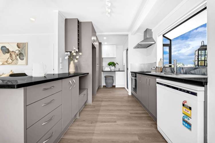 22B Cotswold Lane Mt Wellington_6