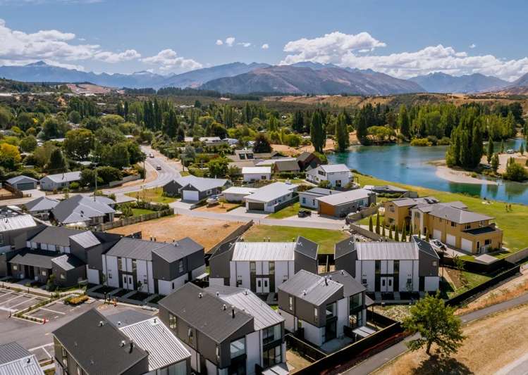 5d Kidds Way Albert Town_13