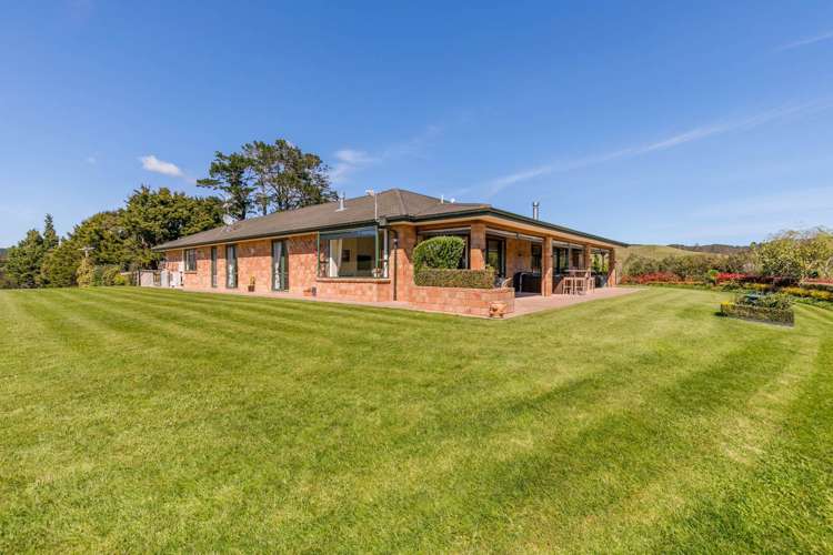 748 Weranui Road Wainui_0