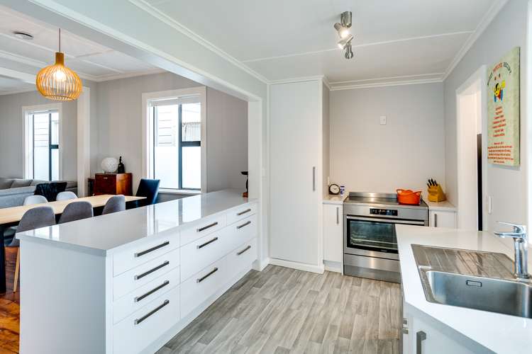 82 Vigor Brown Street Napier South_7