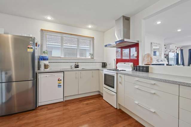 1/204 Greers Road Bryndwr_3