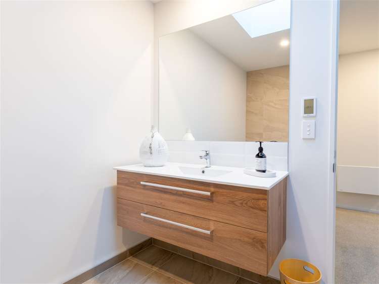 6/9 Edgeware Road Saint Albans_15