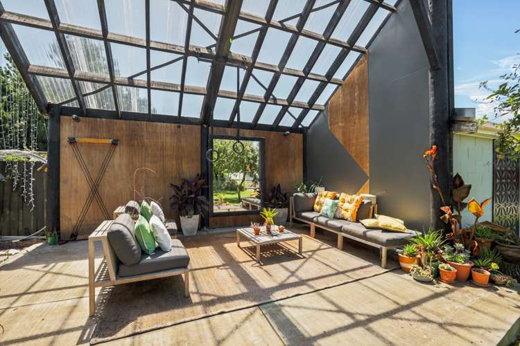 30 Chartwell Street Burwood_21