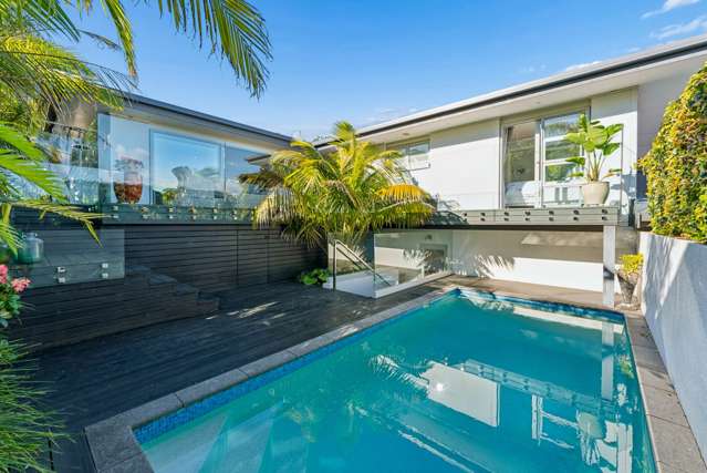 Modern Coastal Sanctuary