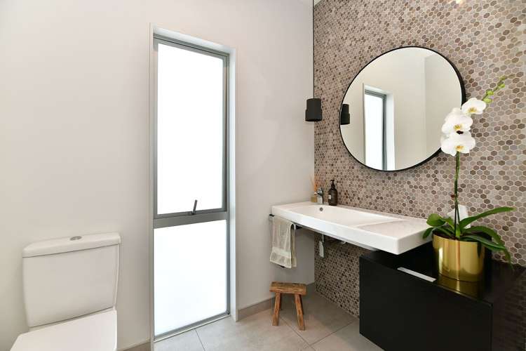 52 Walton Street Red Beach_25