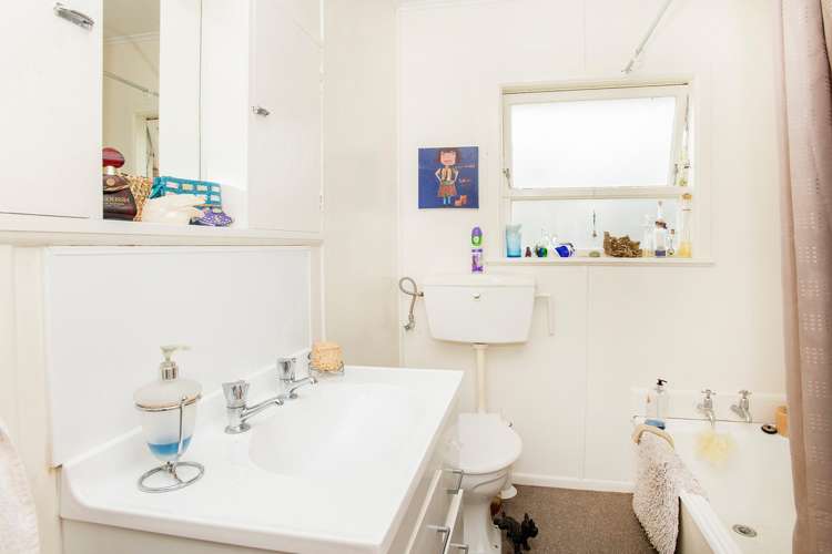 3/114 Rutene Road Kaiti_10