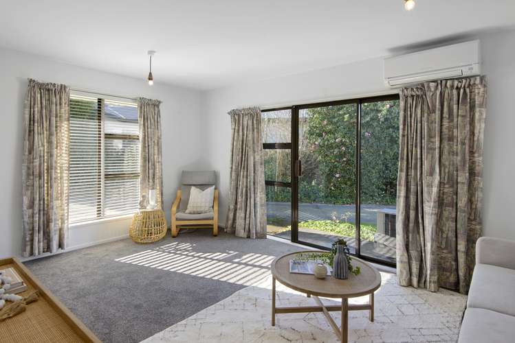 2/48 Jeffreys Road Fendalton_3