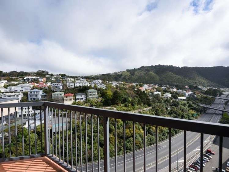 P4/126 The Terrace Wellington Central_14