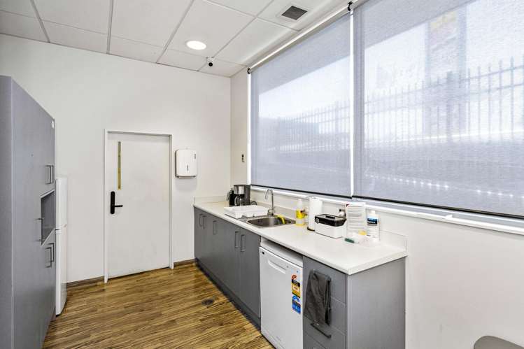 11/1 Halver Road Manurewa_14