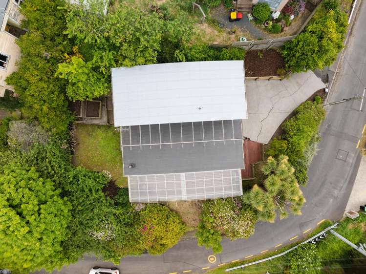 71 Leckhampton Court Clyde Hill_37