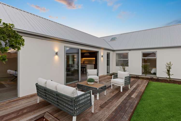 21 McCaw Road Lincoln_22