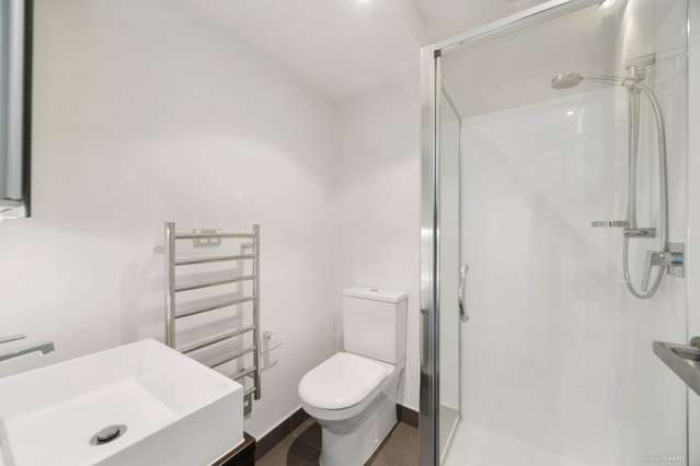 2105/8 Airedale Street City Centre_4