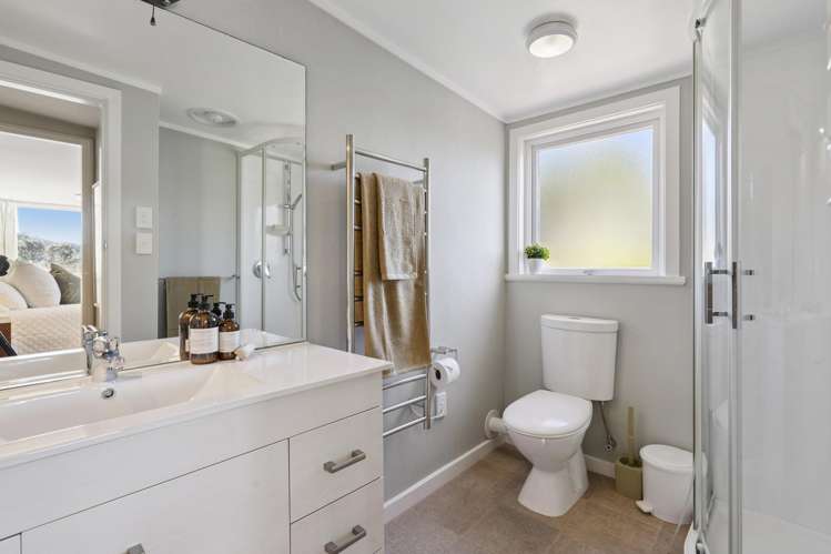 66 Messines Road Karori_18