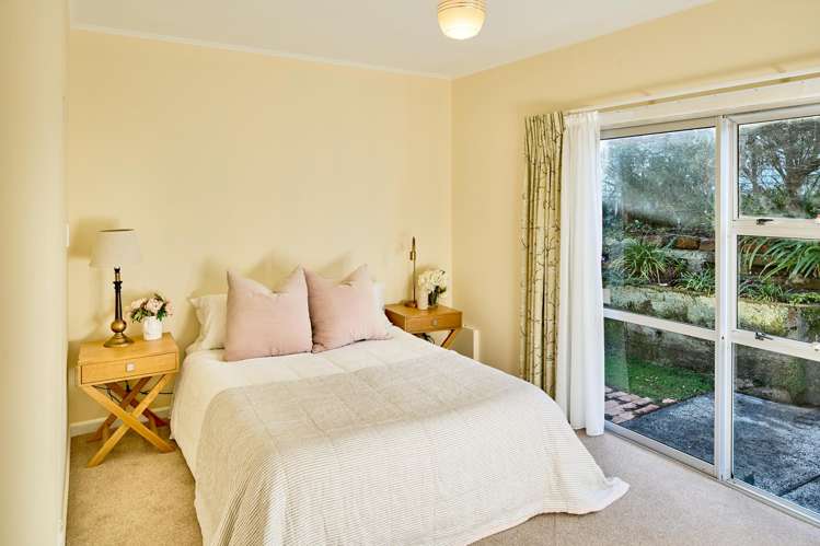 128 Mana Esplanade Paremata_6