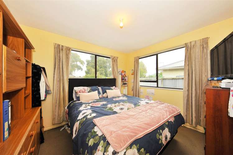 270 Breezes Road Aranui_6