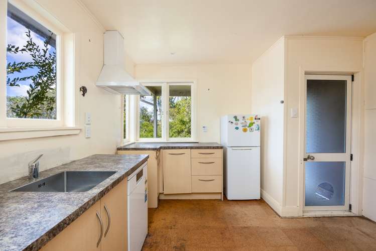 91 Whangaparaoa Road Red Beach_12