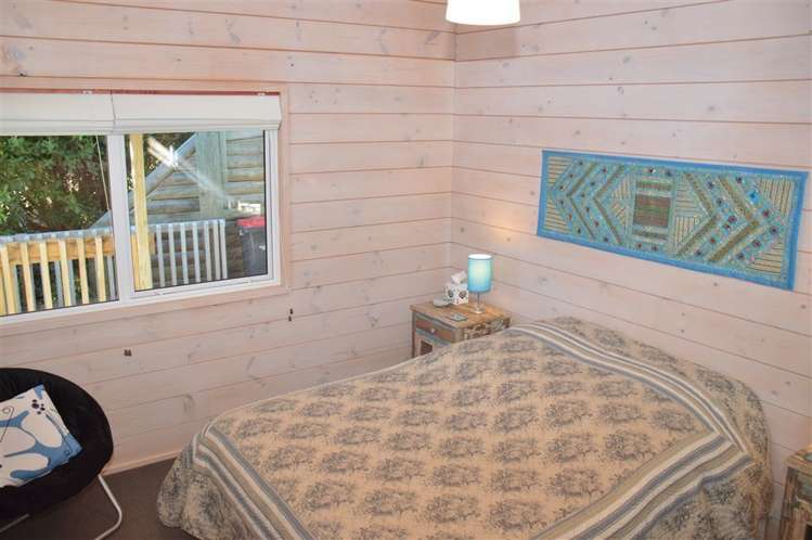 5 Stanley Place Akaroa_12