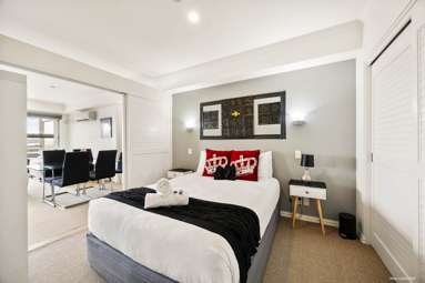 62/145 Quay Street_3