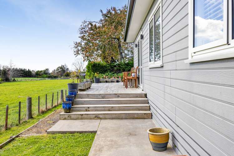 8 Manatu Lane Inglewood_15