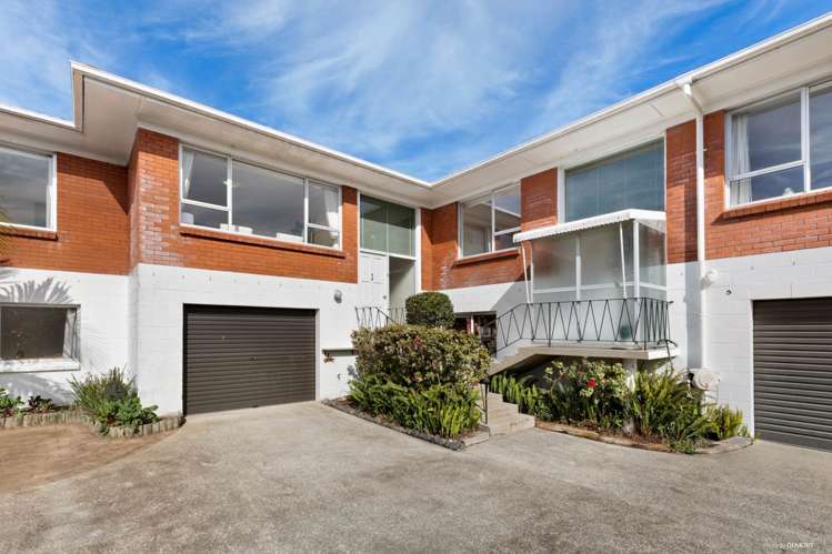 4/1 Rata Road Devonport_12