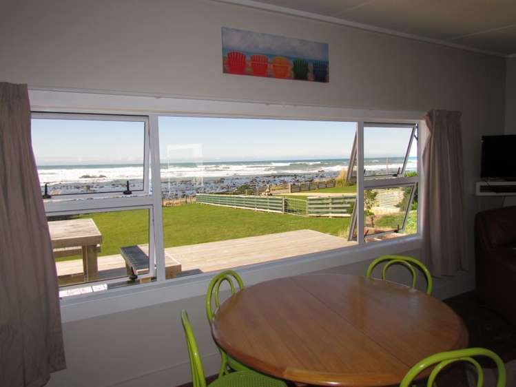 881 Mataikona Road Mataikona_7