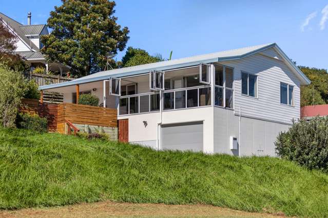 10 Poike Road Hairini_2