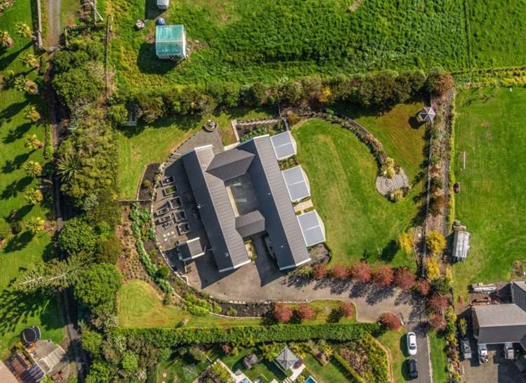 75 Whitford Park Road Whitford_51