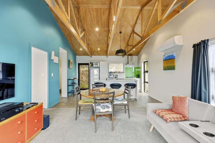 73 Mould Street Waitara_5