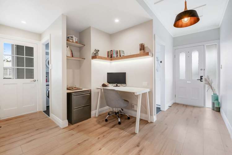 49a Parakai Avenue Helensville_16