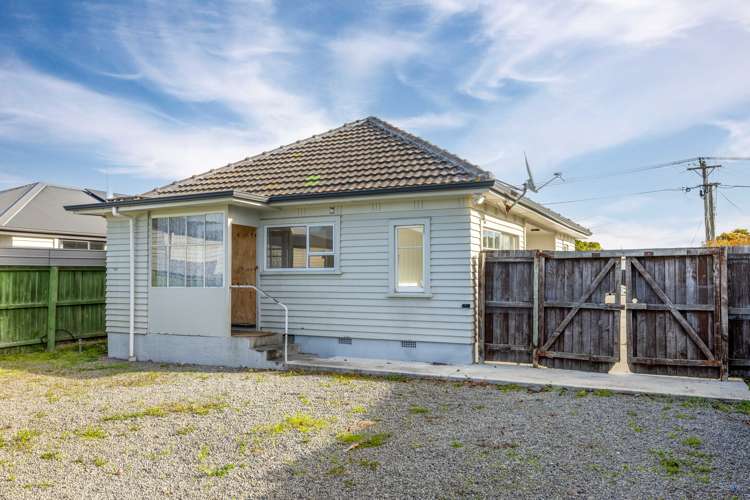 16 Woodgrove Avenue North New Brighton_11