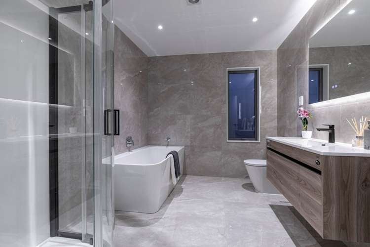 6 Kaupeka Road Orewa_10