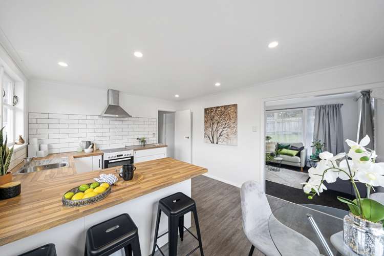 8 Logie Street Stokes Valley_14