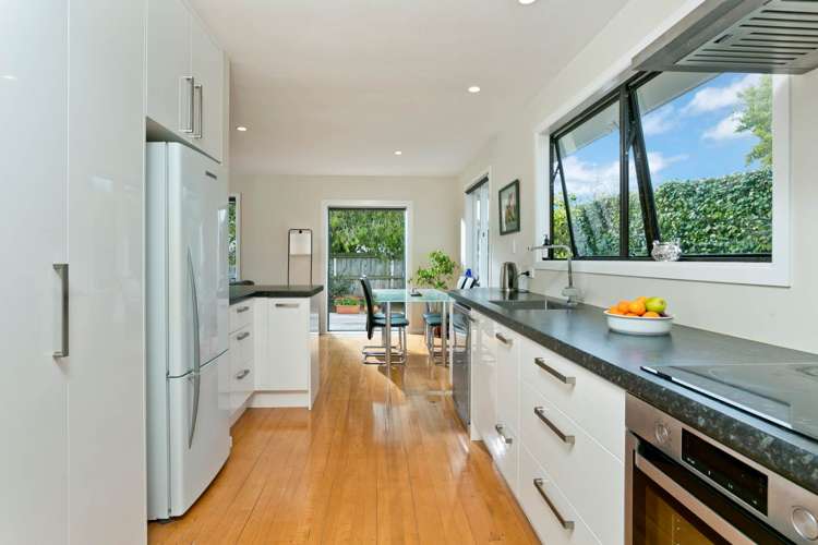 4 Trinidad Road Sunnynook_9