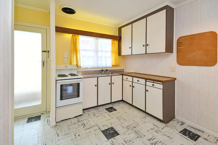 3/7 Halcyon Place Papatoetoe_3