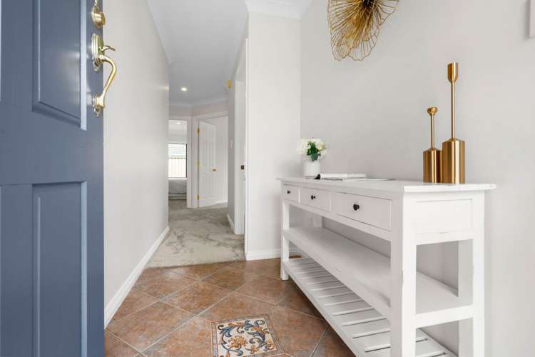 2 Slipper Avenue Flat Bush_1